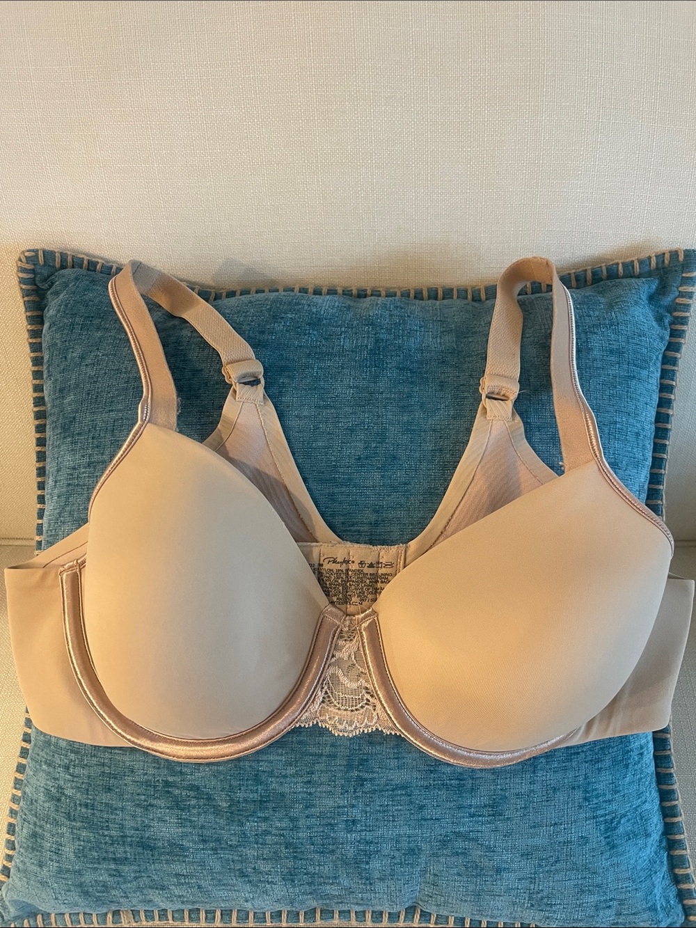 Playtex Nude/Tan Smooth Full Coverage Underwire Bra